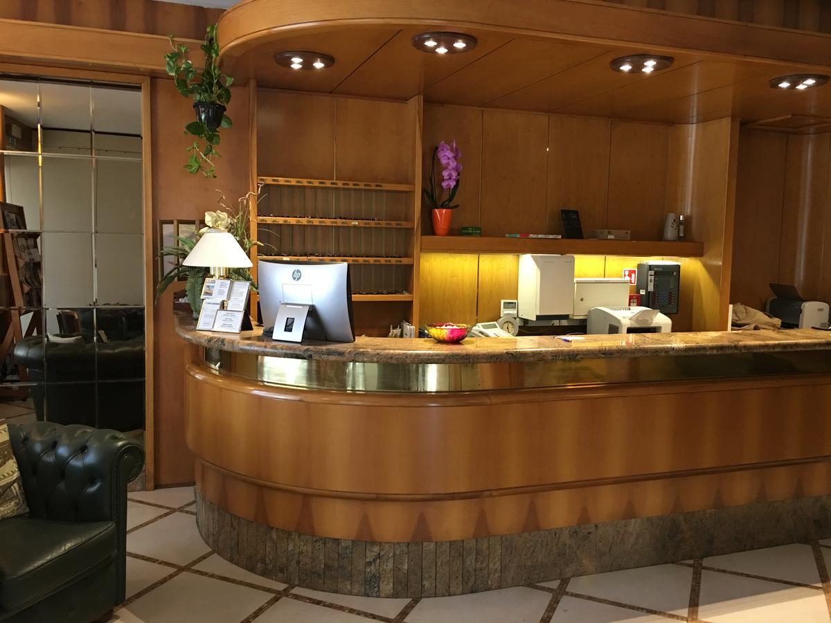 New Alexander Hotel Генуя Экстерьер фото